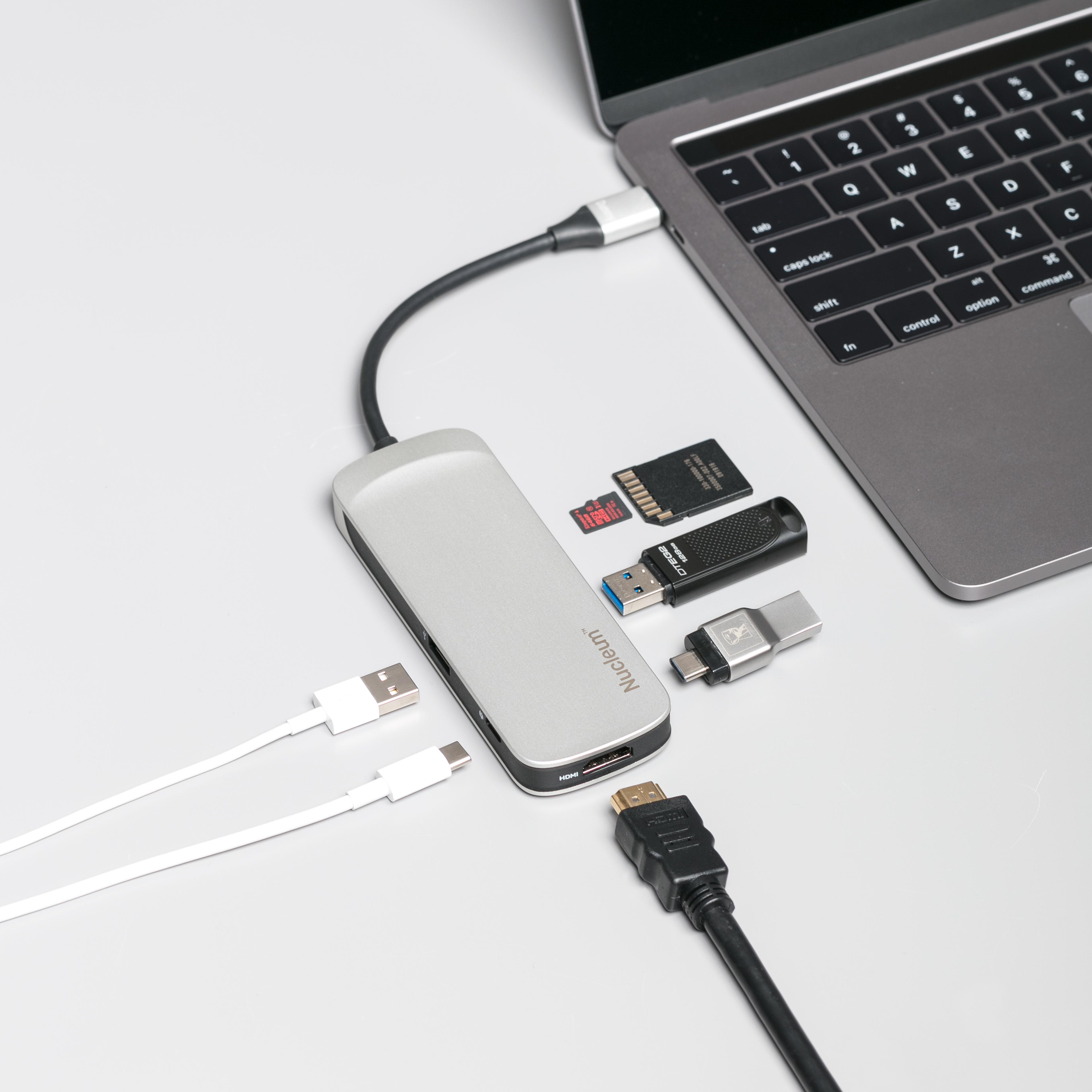 Kingston Nucleum USB-C-Hub Kartenlesegerät